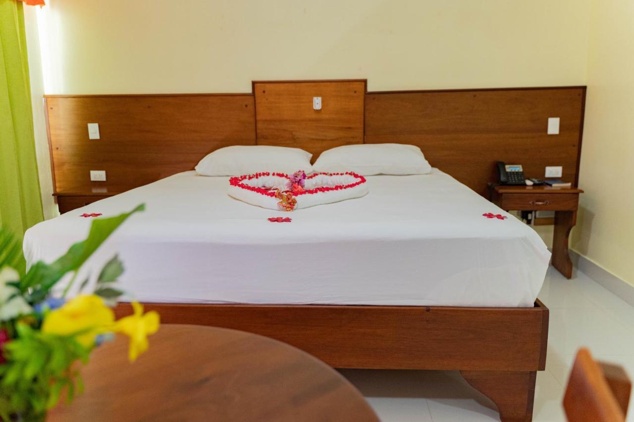 Hotel Yonu Πούντα Κάνα Εξωτερικό φωτογραφία