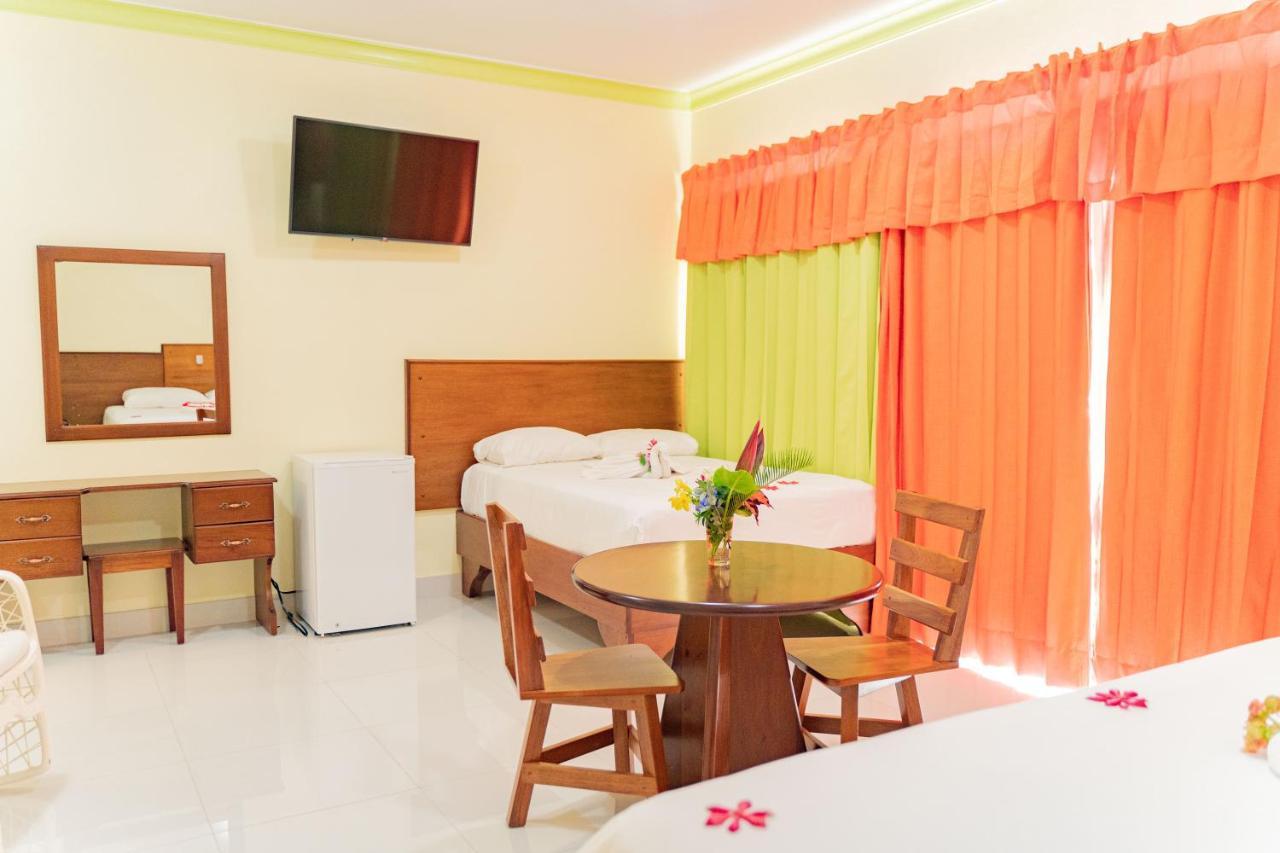 Hotel Yonu Πούντα Κάνα Εξωτερικό φωτογραφία