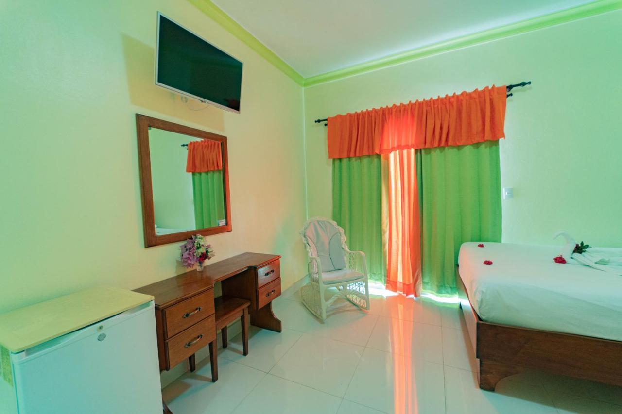 Hotel Yonu Πούντα Κάνα Εξωτερικό φωτογραφία