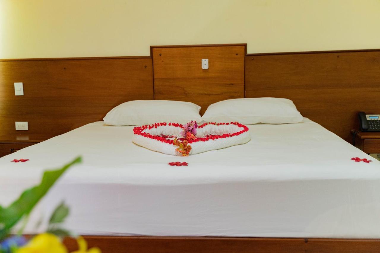 Hotel Yonu Πούντα Κάνα Εξωτερικό φωτογραφία